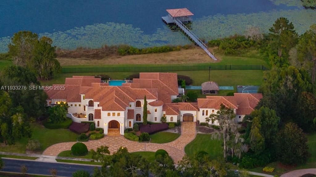 Vendido Recientemente: $4,199,000 (5 camas, 5 baños, 9239 Pies cuadrados)