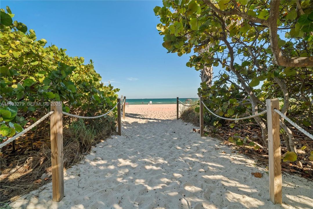 En Renta: $10,000 (3 camas, 3 baños, 1885 Pies cuadrados)