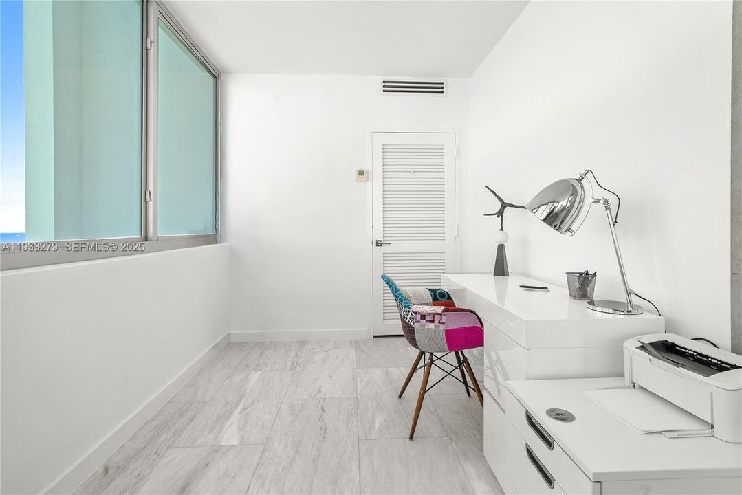 En Renta: $10,000 (3 camas, 3 baños, 1885 Pies cuadrados)