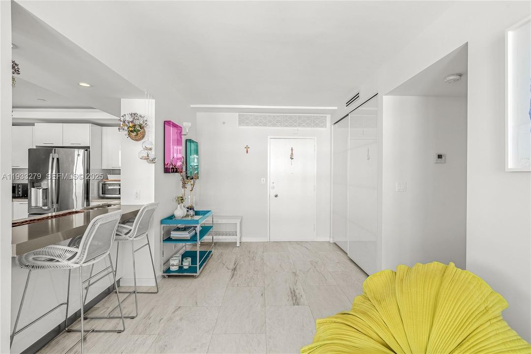 En Renta: $10,000 (3 camas, 3 baños, 1885 Pies cuadrados)