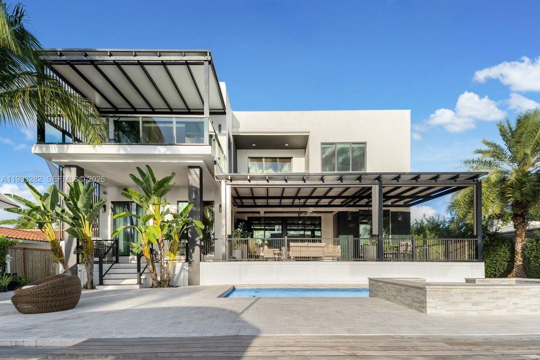 For Sale: $7,700,000 (6 beds, 7 baths, 4854 Square Feet)