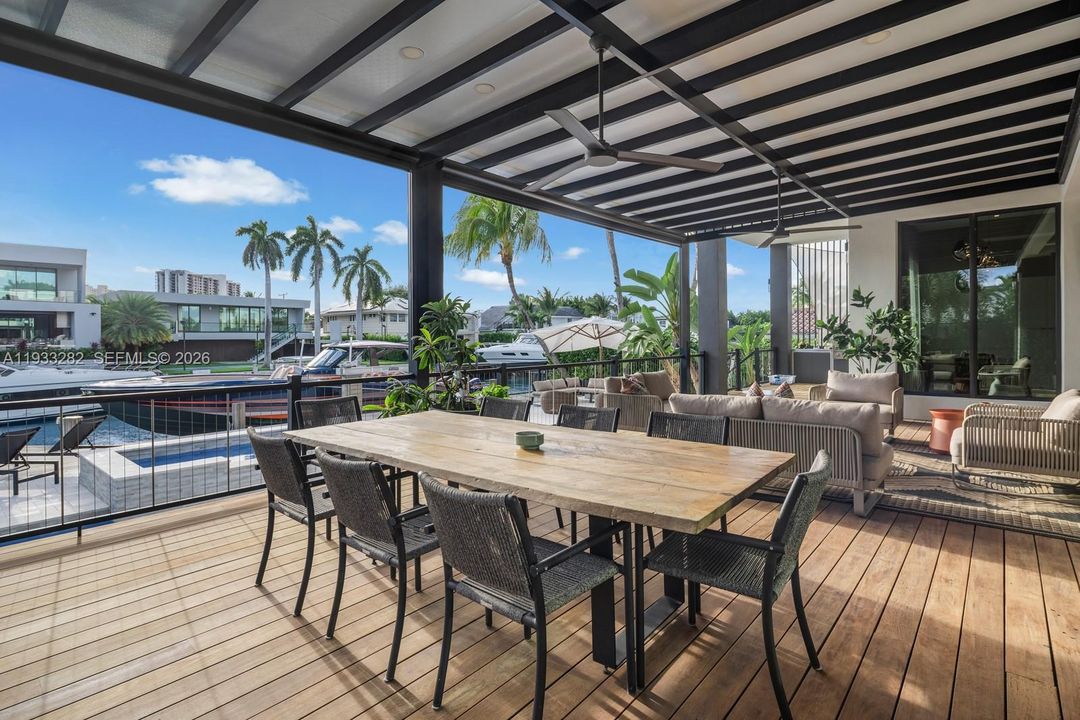 For Sale: $7,700,000 (6 beds, 7 baths, 4854 Square Feet)