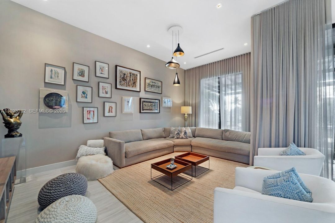 For Sale: $7,700,000 (6 beds, 7 baths, 4854 Square Feet)