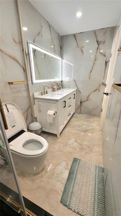 For Sale: $389,457 (2 beds, 2 baths, 1470 Square Feet)