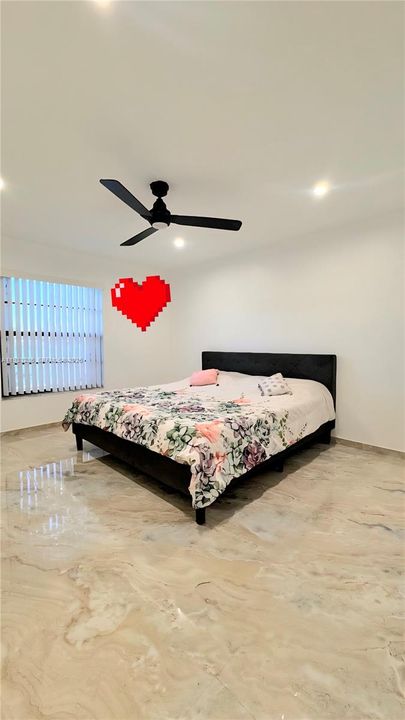 For Sale: $389,457 (2 beds, 2 baths, 1470 Square Feet)