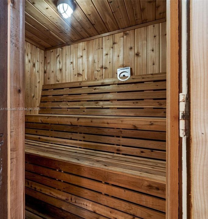 For Sale: $389,457 (2 beds, 2 baths, 1470 Square Feet)