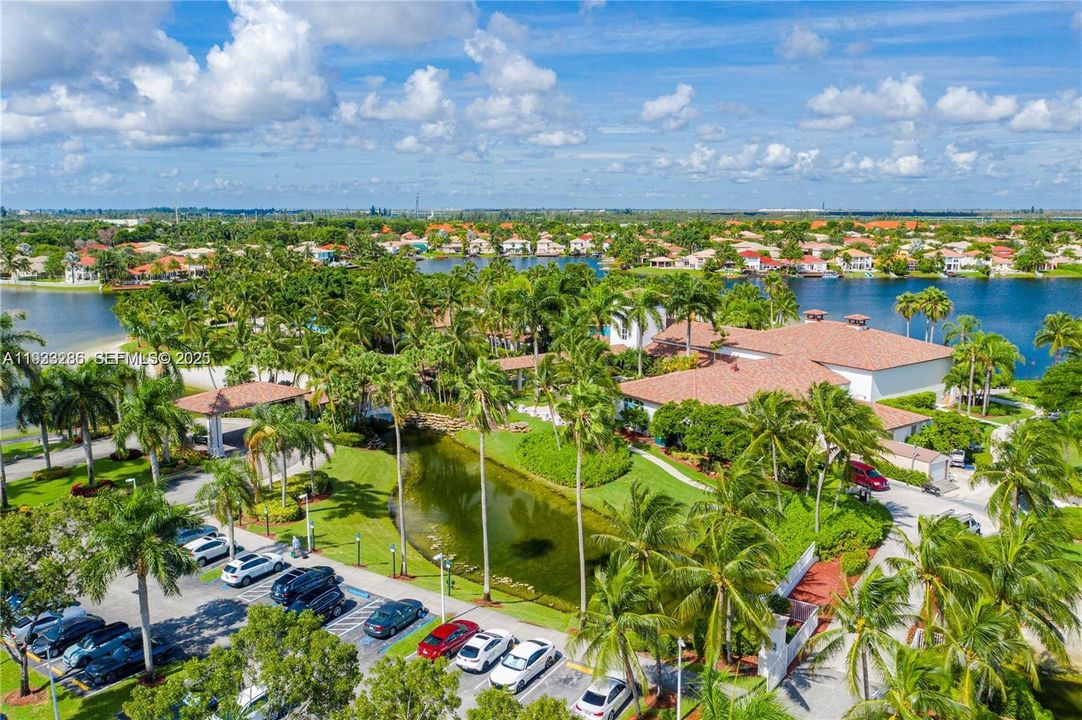 En Renta: $4,700 (4 camas, 2 baños, 2186 Pies cuadrados)