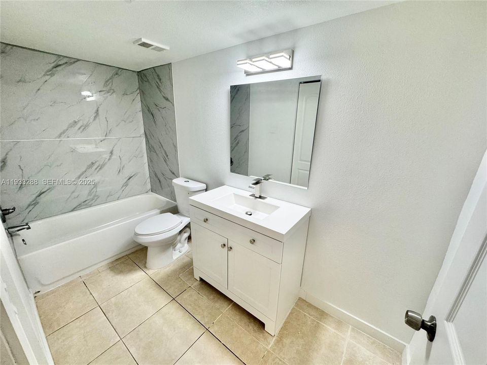 For Rent: $1,799 (1 beds, 1 baths, 743 Square Feet)