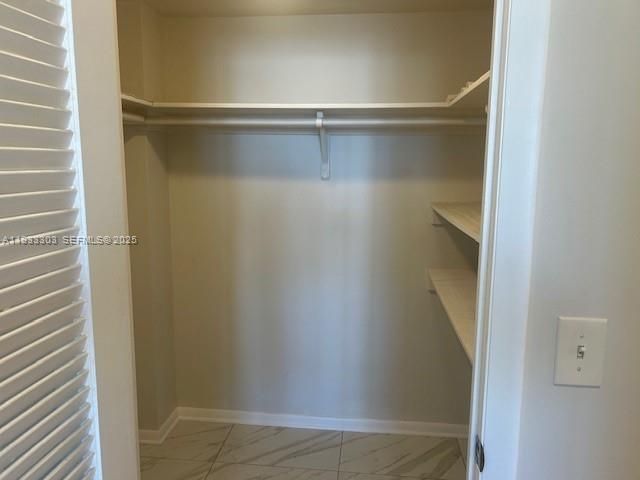 На продажу: $395,000 (2 спален, 2 ванн, 1192 Квадратных фут)