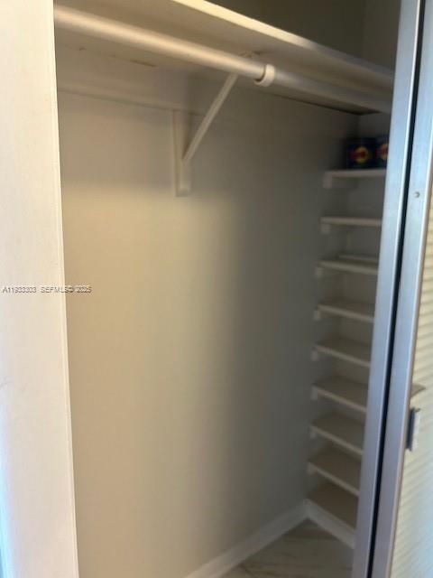 На продажу: $395,000 (2 спален, 2 ванн, 1192 Квадратных фут)