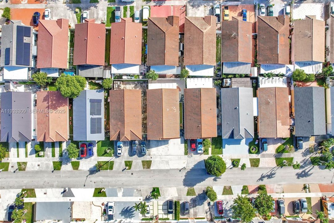 待售: $575,000 (4 贝兹, 2 浴室, 1452 平方英尺)