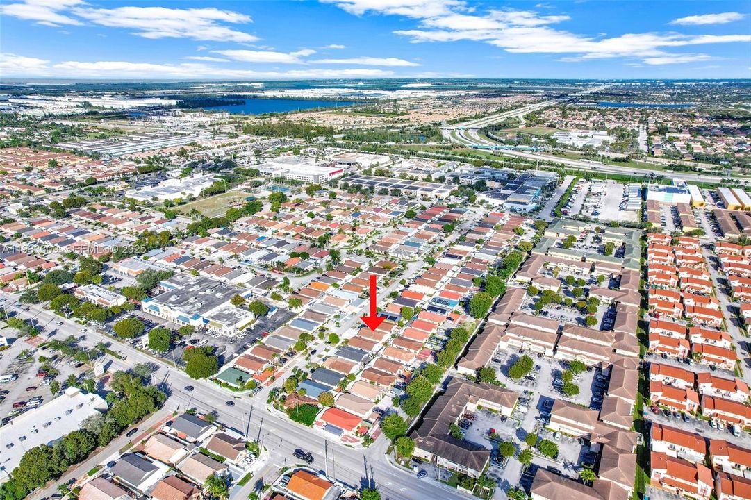 待售: $575,000 (4 贝兹, 2 浴室, 1452 平方英尺)