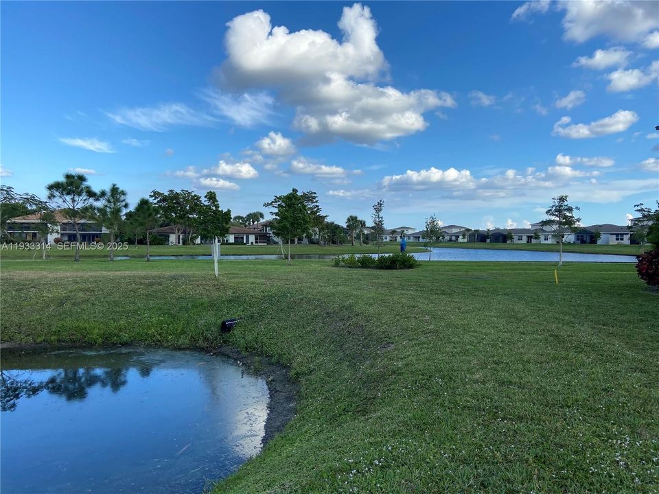 For Rent: $1,900 (2 beds, 2 baths, 1198 Square Feet)