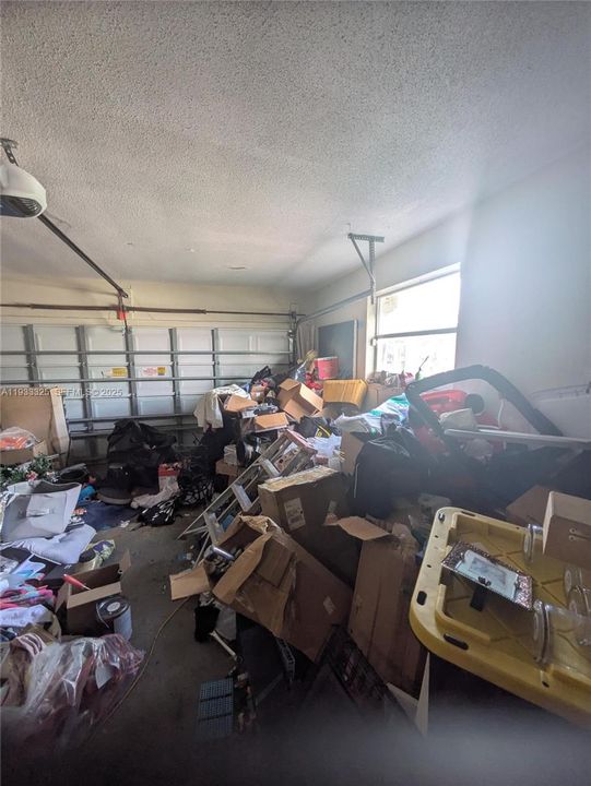 For Sale: $535,000 (3 beds, 2 baths, 1653 Square Feet)