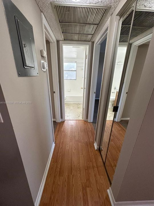 For Rent: $1,750 (2 beds, 2 baths, 768 Square Feet)