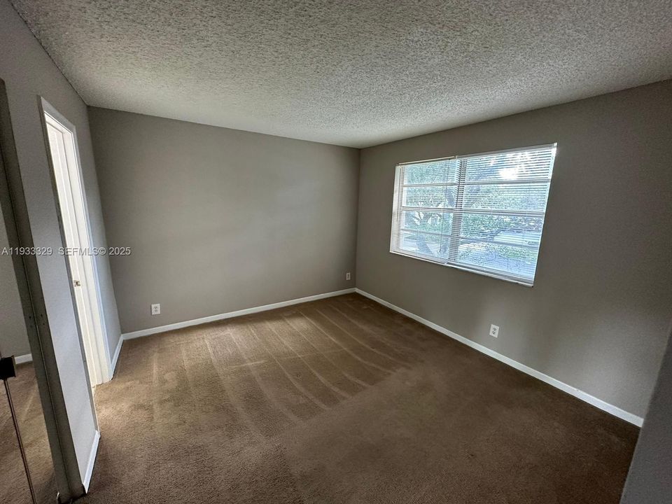 For Rent: $1,750 (2 beds, 2 baths, 768 Square Feet)