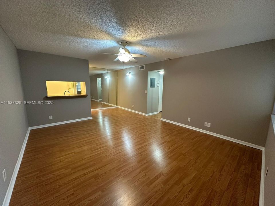 For Rent: $1,750 (2 beds, 2 baths, 768 Square Feet)