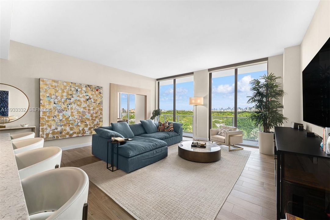 For Sale: $2,995,000 (3 beds, 3 baths, 1696 Square Feet)