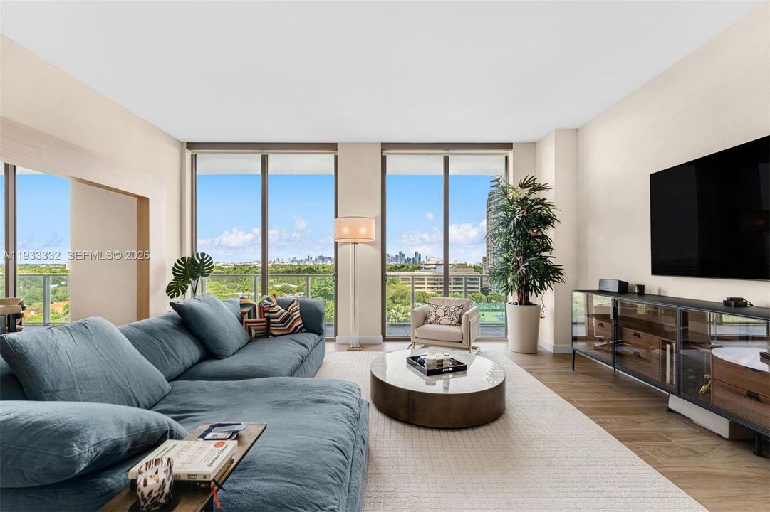 For Sale: $2,995,000 (3 beds, 3 baths, 1696 Square Feet)