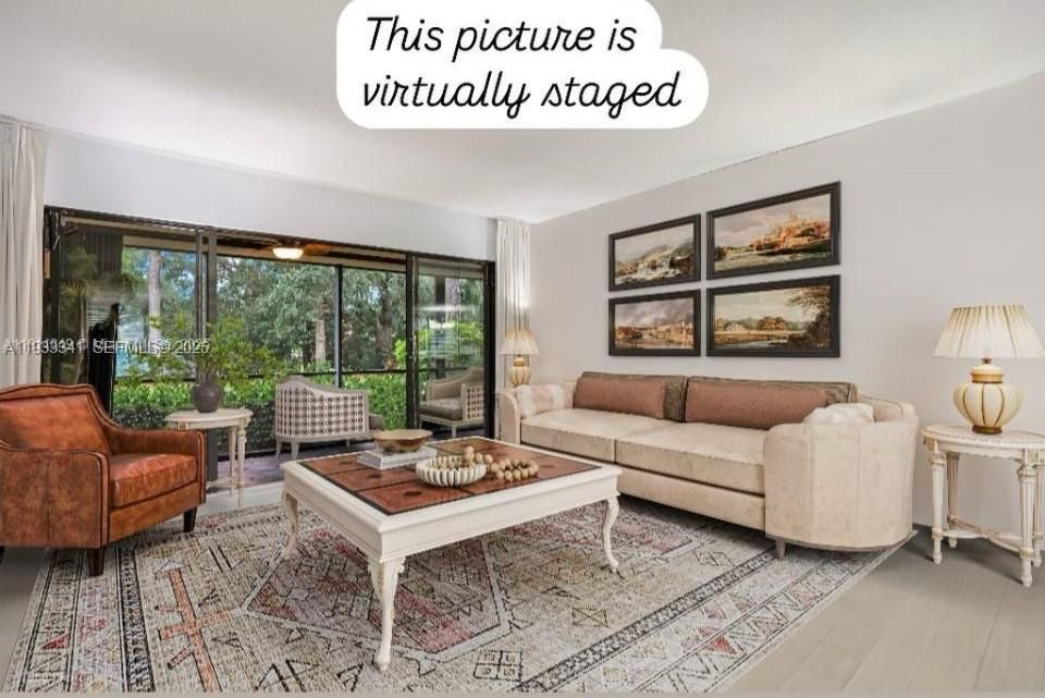 For Sale: $290,000 (2 beds, 2 baths, 1267 Square Feet)