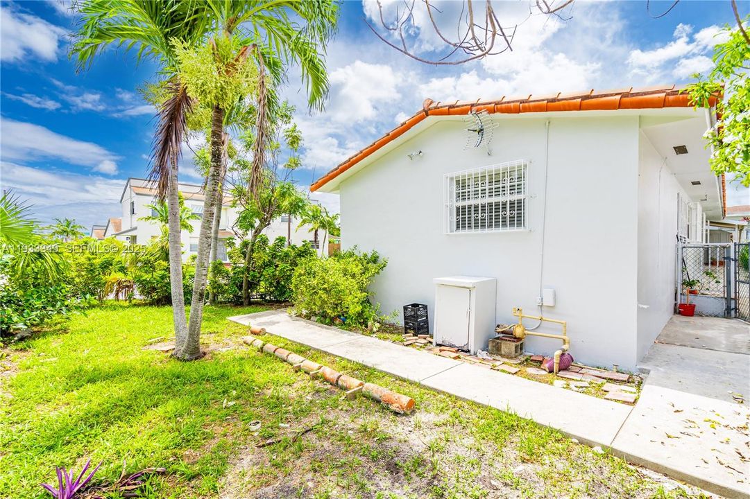 En Renta: $3,200 (3 camas, 2 baños, 1067 Pies cuadrados)