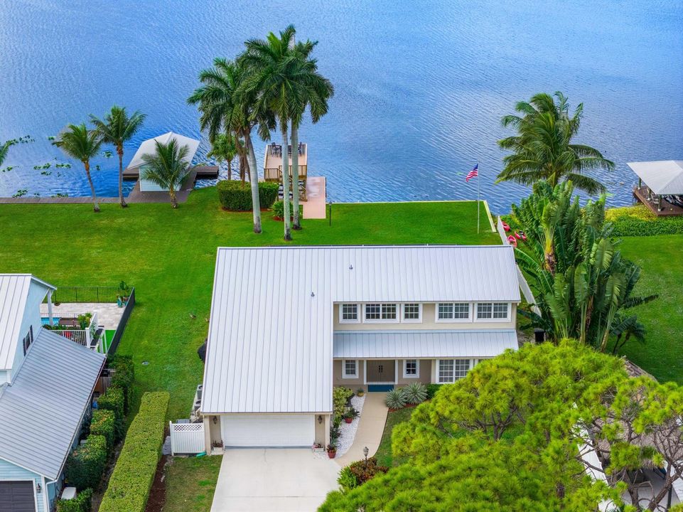 2097 Circle Pl Dr - 21