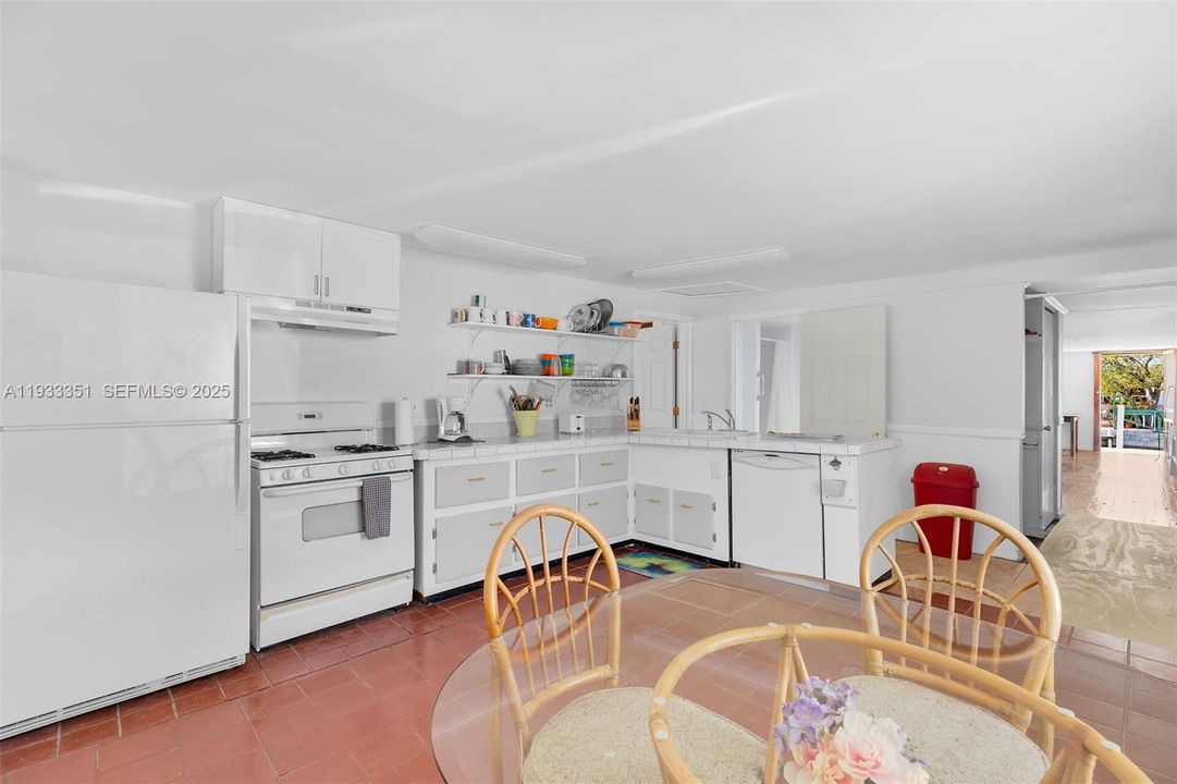 En Venta: $699,000 (2 camas, 2 baños, 1496 Pies cuadrados)