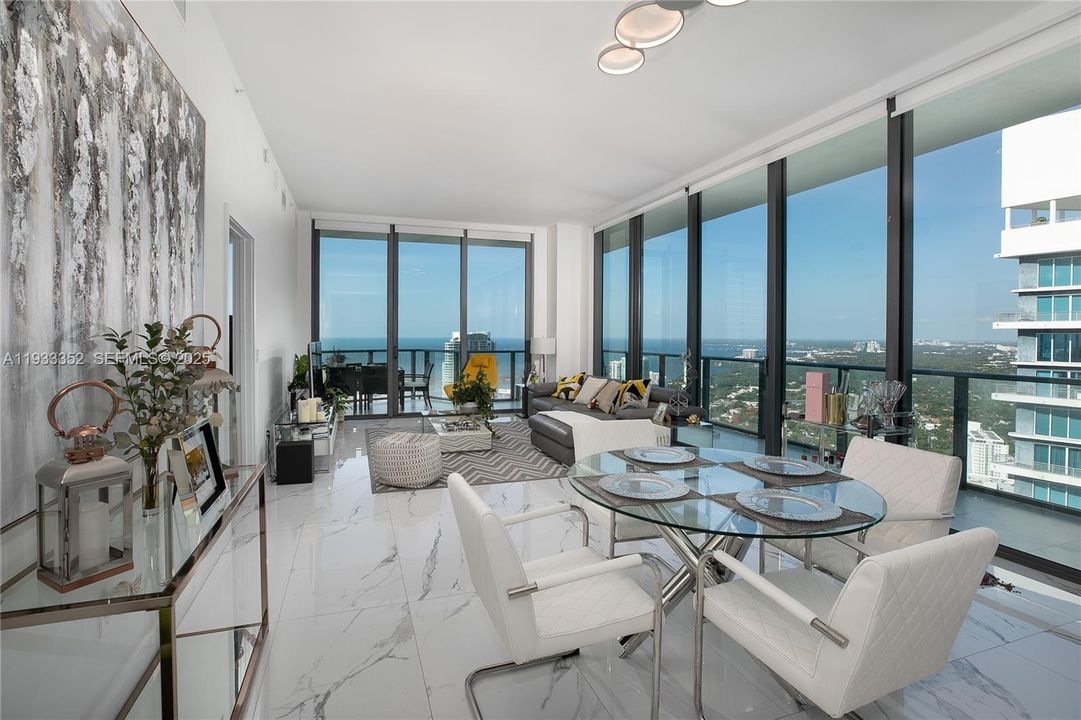 For Rent: $11,000 (4 beds, 3 baths, 2084 Square Feet)