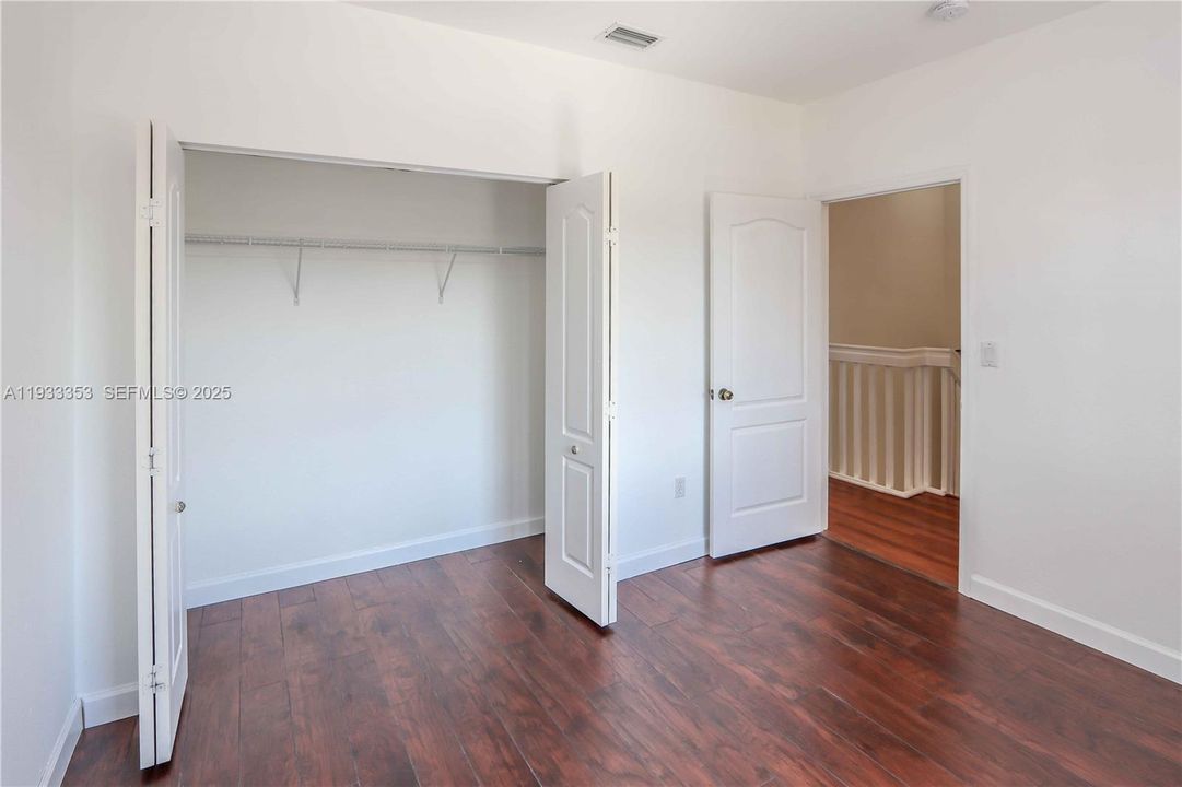 待售: $545,000 (3 贝兹, 2 浴室, 1678 平方英尺)