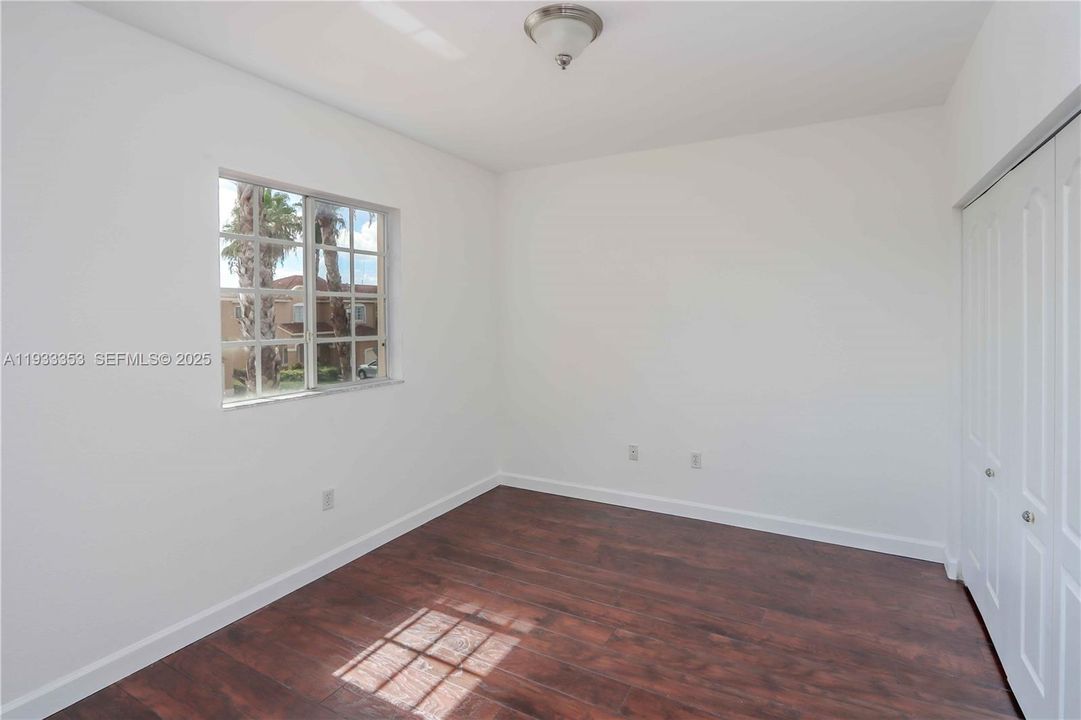 待售: $545,000 (3 贝兹, 2 浴室, 1678 平方英尺)