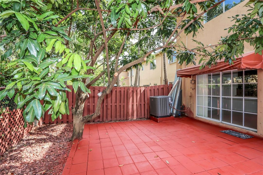 待售: $545,000 (3 贝兹, 2 浴室, 1678 平方英尺)