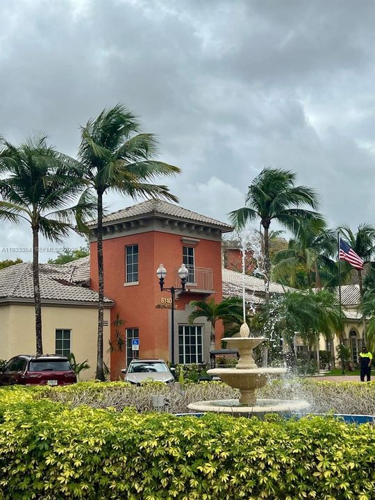 出租: $1,999 (1 贝兹, 1 浴室, 710 平方英尺)