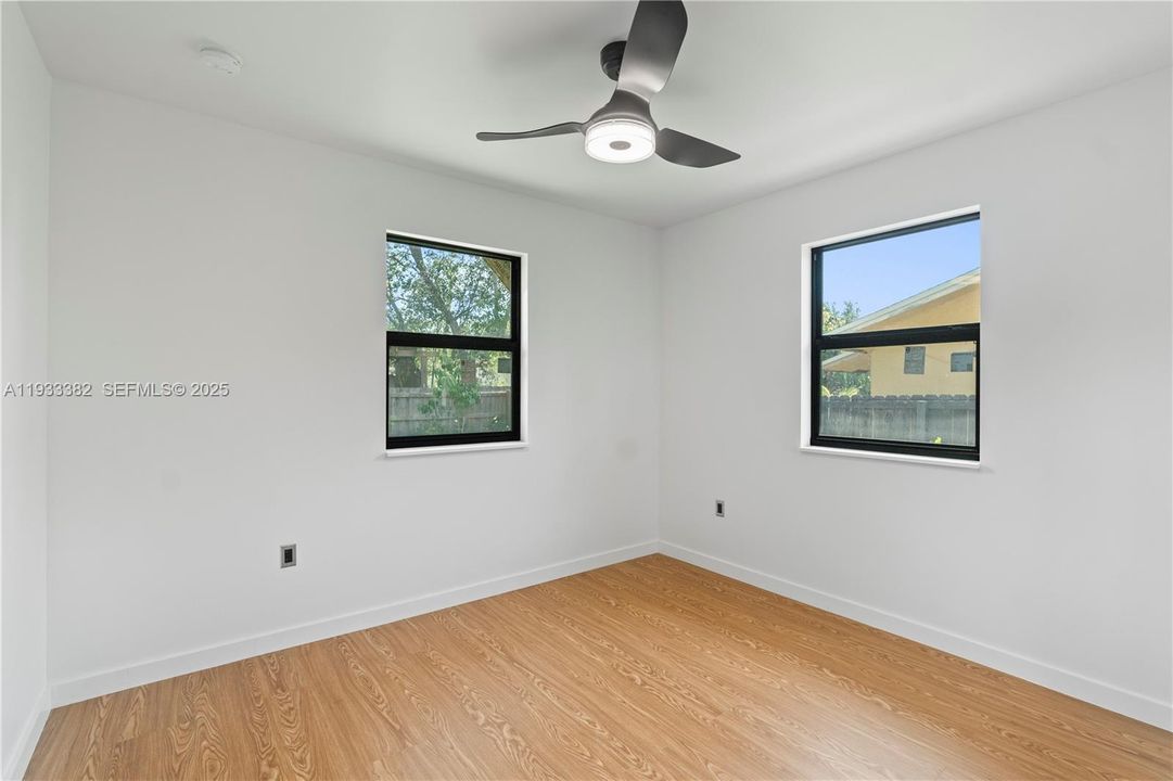 For Rent: $2,800 (2 beds, 2 baths, 1025 Square Feet)