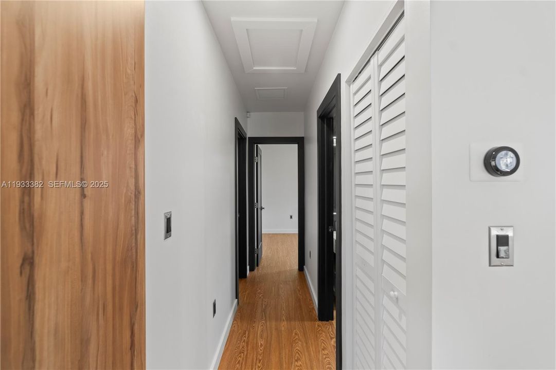 For Rent: $2,800 (2 beds, 2 baths, 1025 Square Feet)