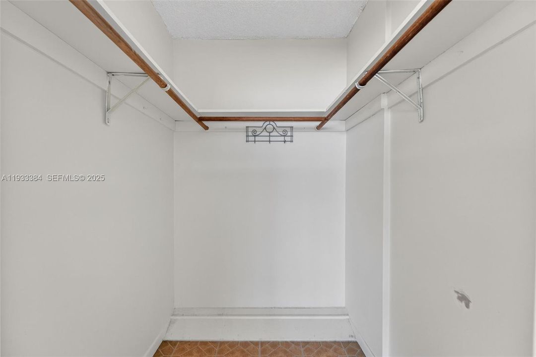 En Venta: $185,000 (1 camas, 1 baños, 950 Pies cuadrados)