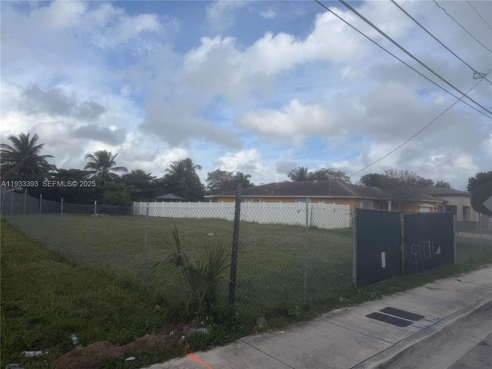 待售: $190,000 (7,454.00 acres)