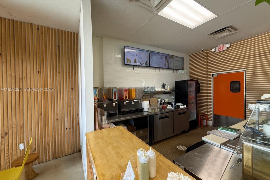 На продажу: $525,000 (0 спален, 0 ванн, 0 Квадратных фут)