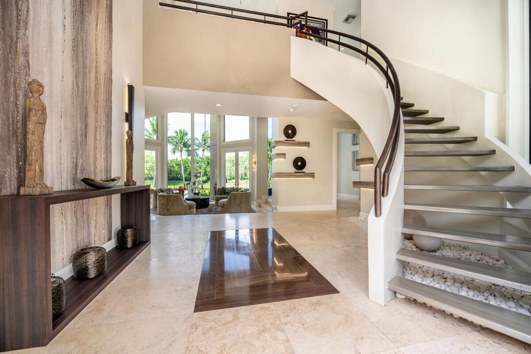 4__foyer_3500WindmillRanchRdWeston-large