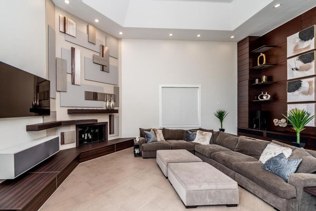 15__fam_3500WindmillRanchRdWeston-large-