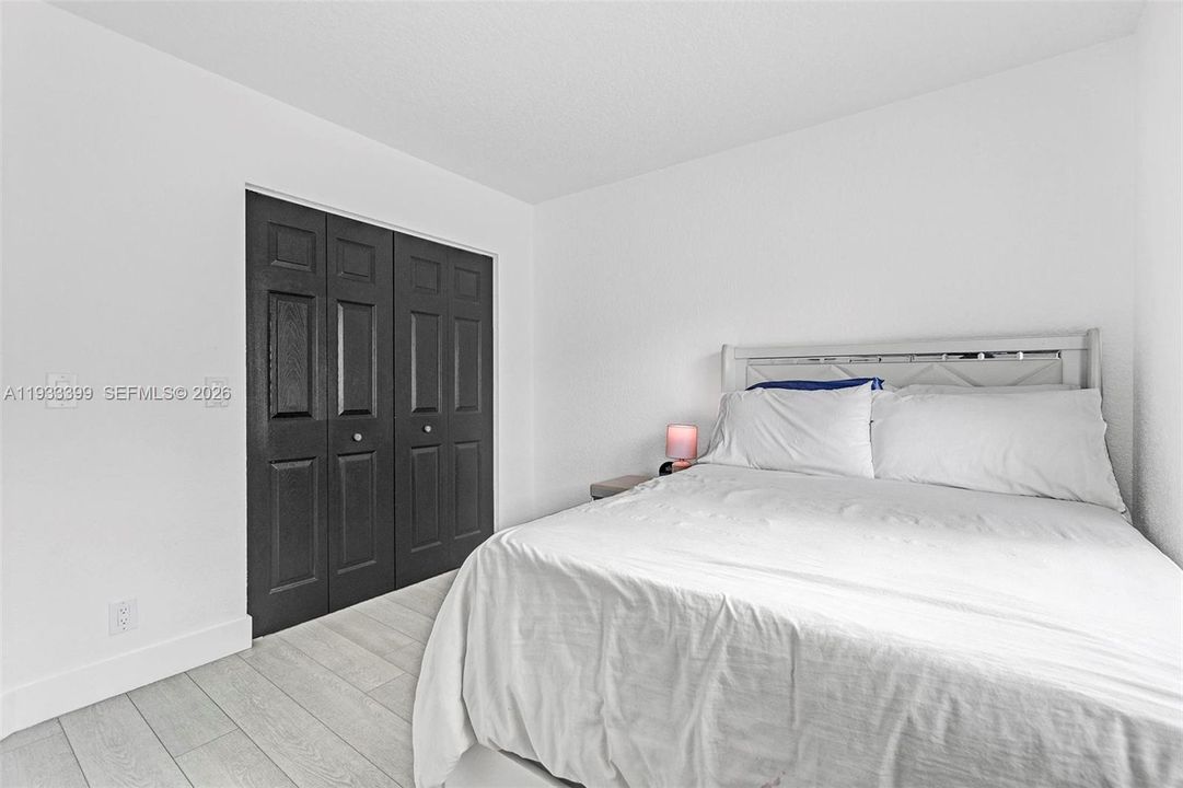 : $419,700 (2 спален, 2 ванн, 1206 Квадратных фут)