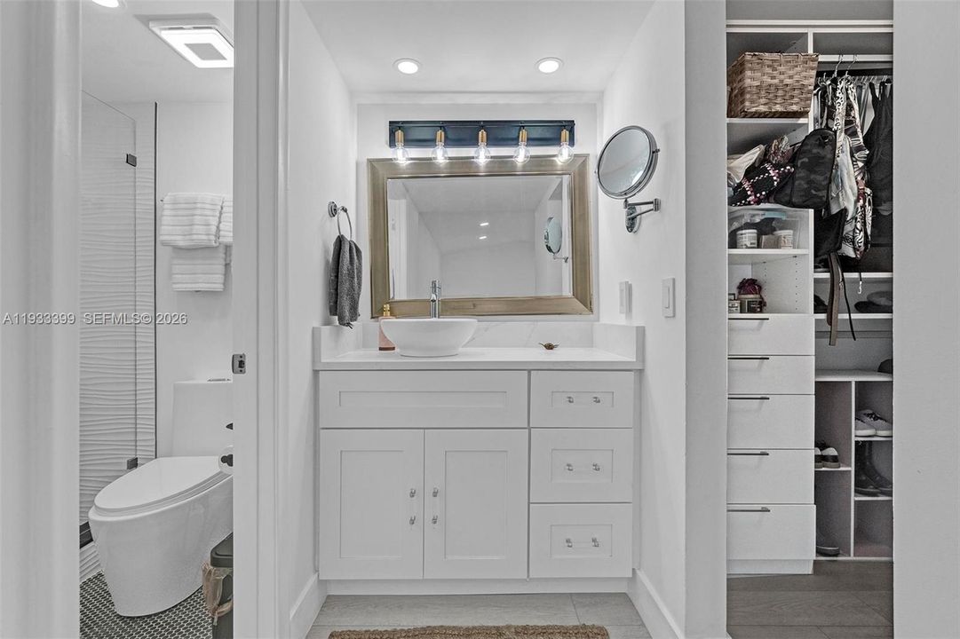 : $419,700 (2 спален, 2 ванн, 1206 Квадратных фут)