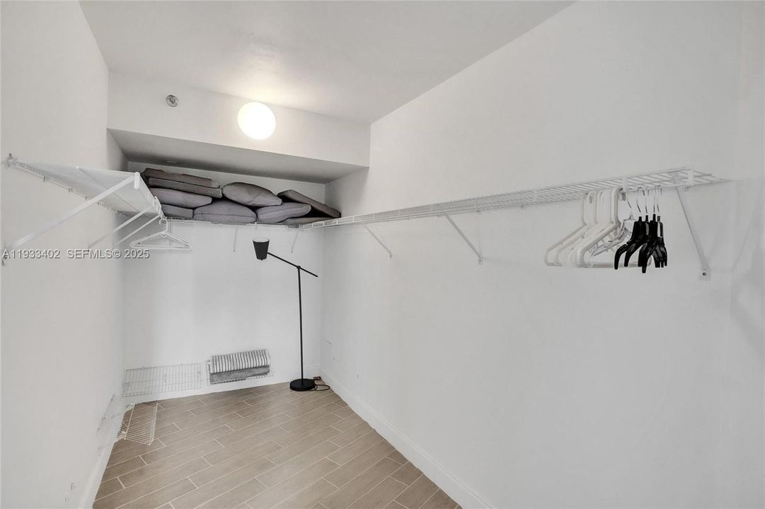 En Renta: $6,800 (3 camas, 3 baños, 1840 Pies cuadrados)