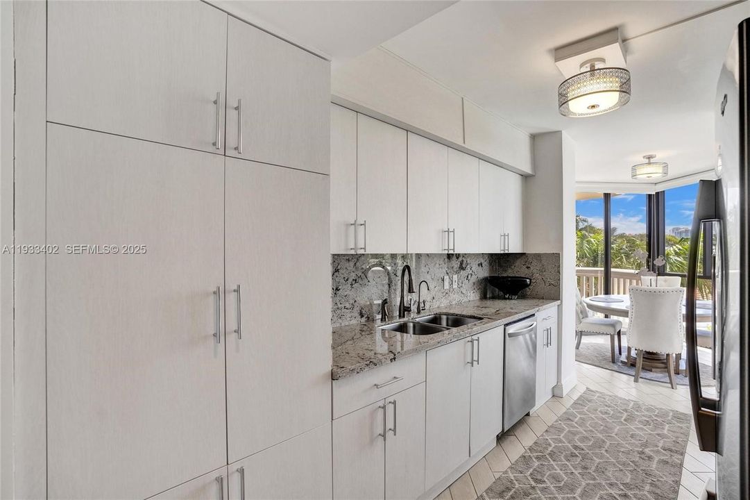 En Renta: $6,800 (3 camas, 3 baños, 1840 Pies cuadrados)