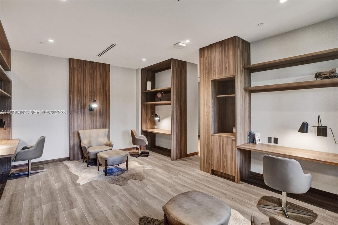 En Renta: $6,800 (3 camas, 3 baños, 1840 Pies cuadrados)