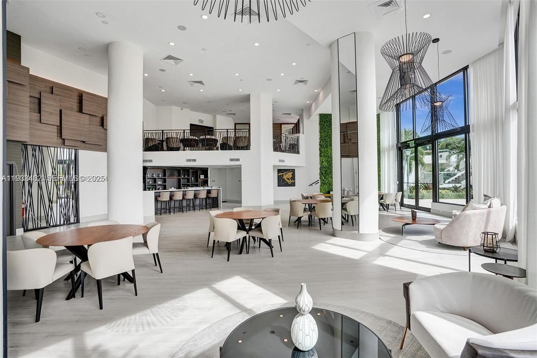 En Renta: $6,800 (3 camas, 3 baños, 1840 Pies cuadrados)