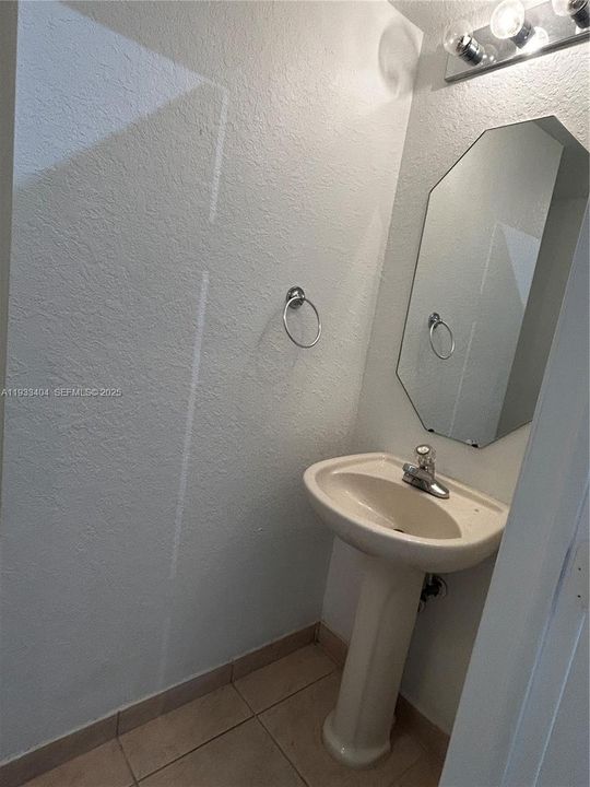 En Renta: $3,900 (4 camas, 2 baños, 1894 Pies cuadrados)