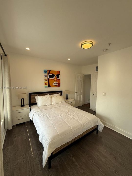 For Rent: $2,700 (2 beds, 1 baths, 650 Square Feet)