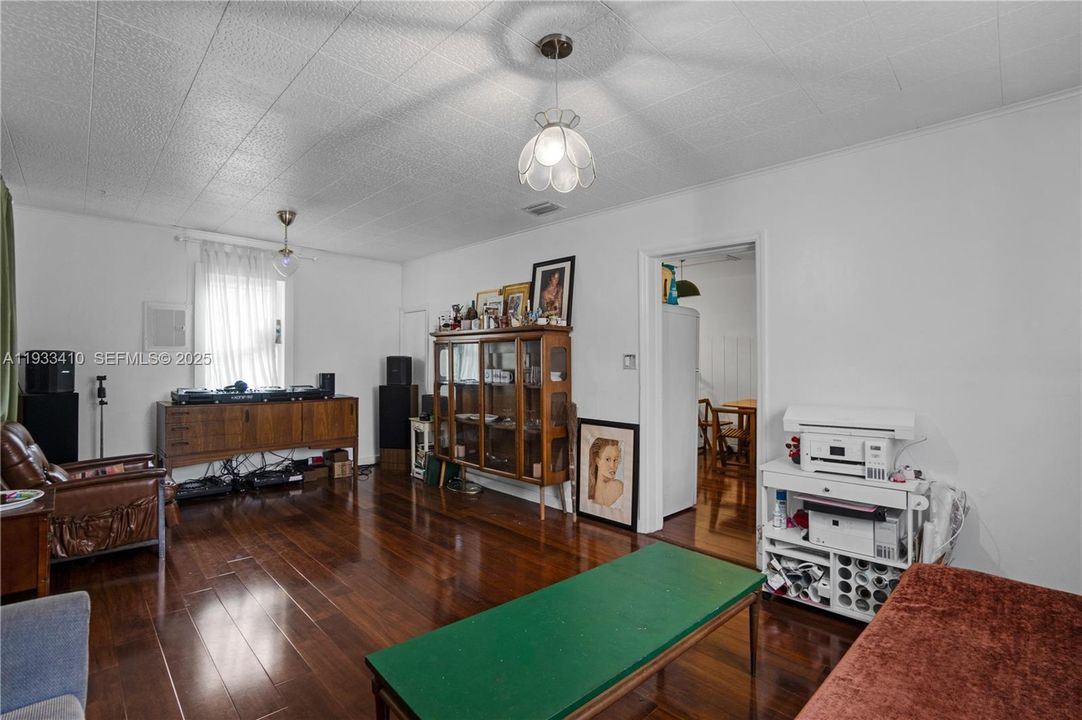 For Sale: $749,000 (0 beds, 0 baths, 2109 Square Feet)