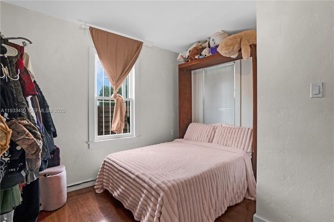 For Sale: $749,000 (0 beds, 0 baths, 2109 Square Feet)