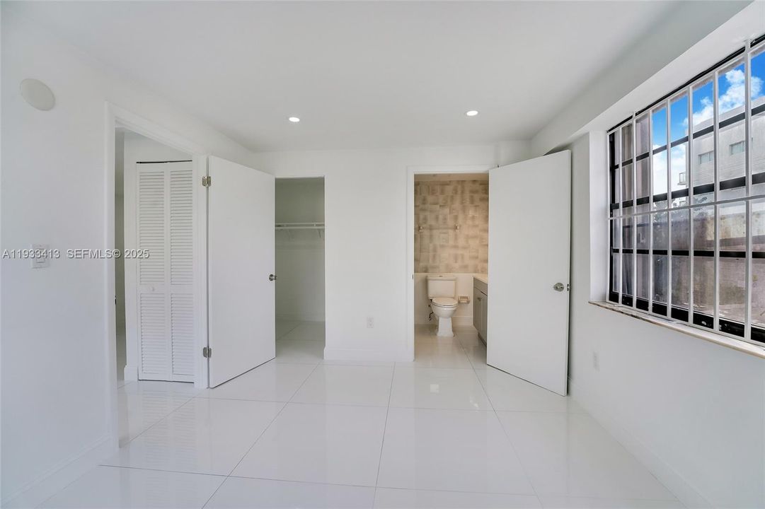 For Rent: $2,300 (2 beds, 2 baths, 608 Square Feet)